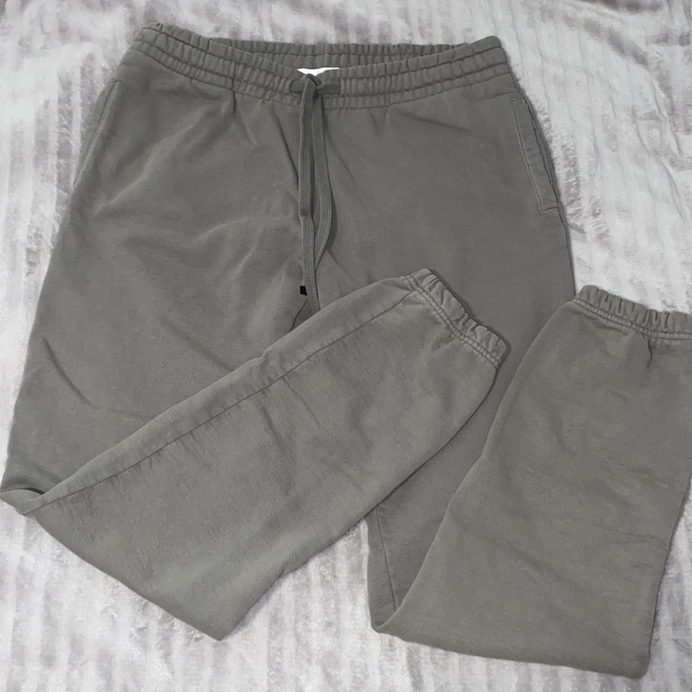 TALENTLESS sweatpants